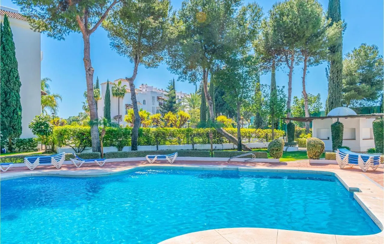 Lovely Apartment In Marbella With Kitchenette