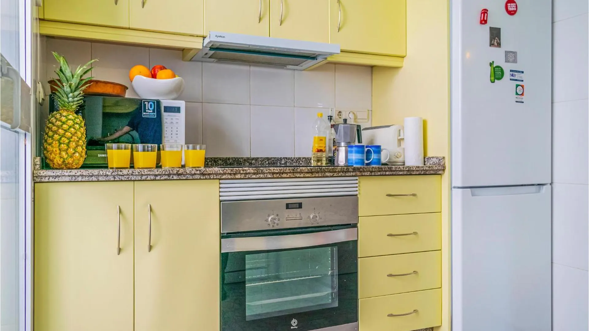 Lovely Apartment In Marbella With Kitchenette
